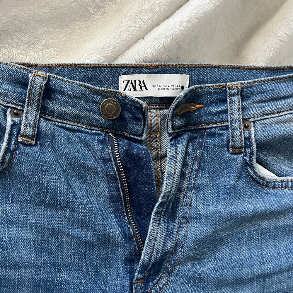 Zara jeans